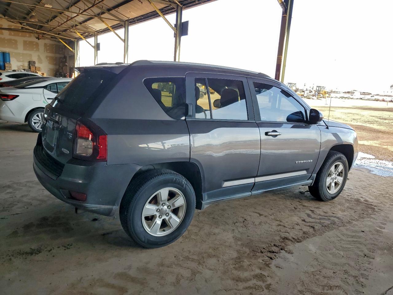 2016 JEEP COMPASS LATITUDE photo 3