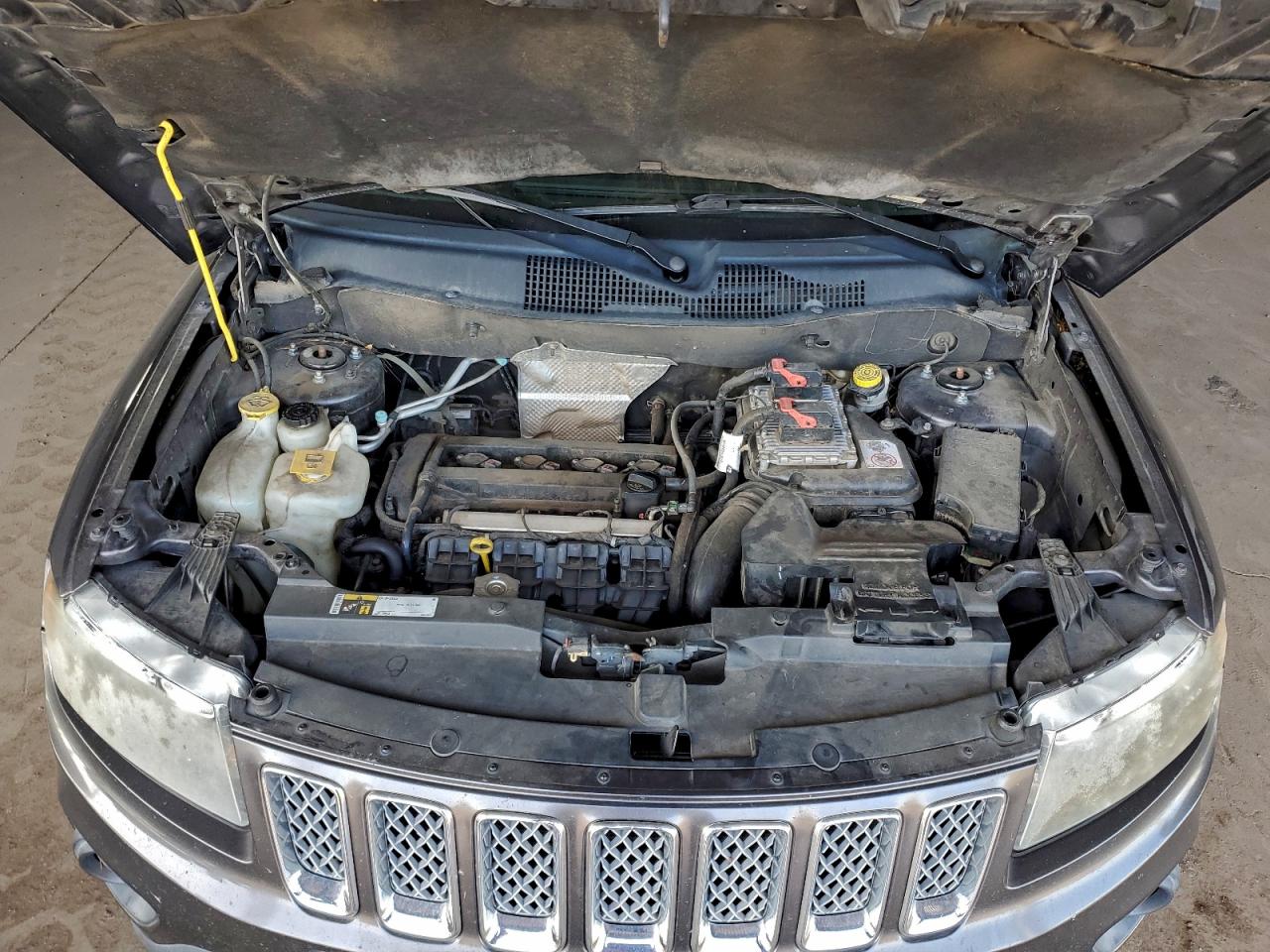 2016 JEEP COMPASS LATITUDE photo 12