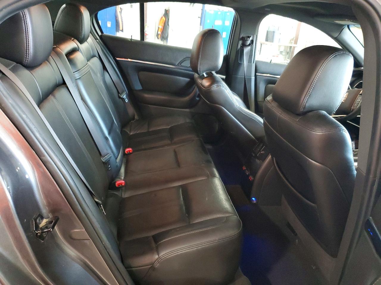 2011 LINCOLN MKS photo 10