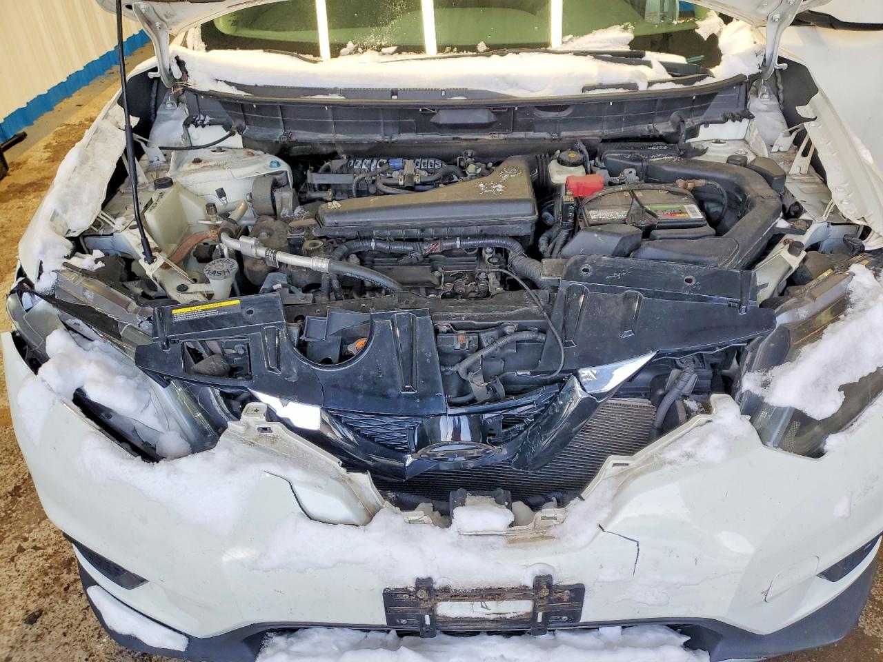 2016 NISSAN ROGUE S photo 12