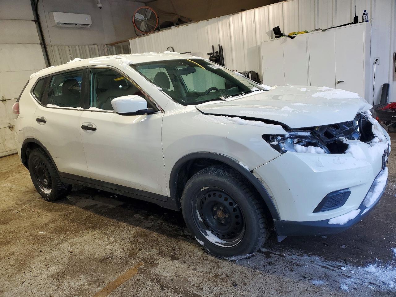 2016 NISSAN ROGUE S photo 4