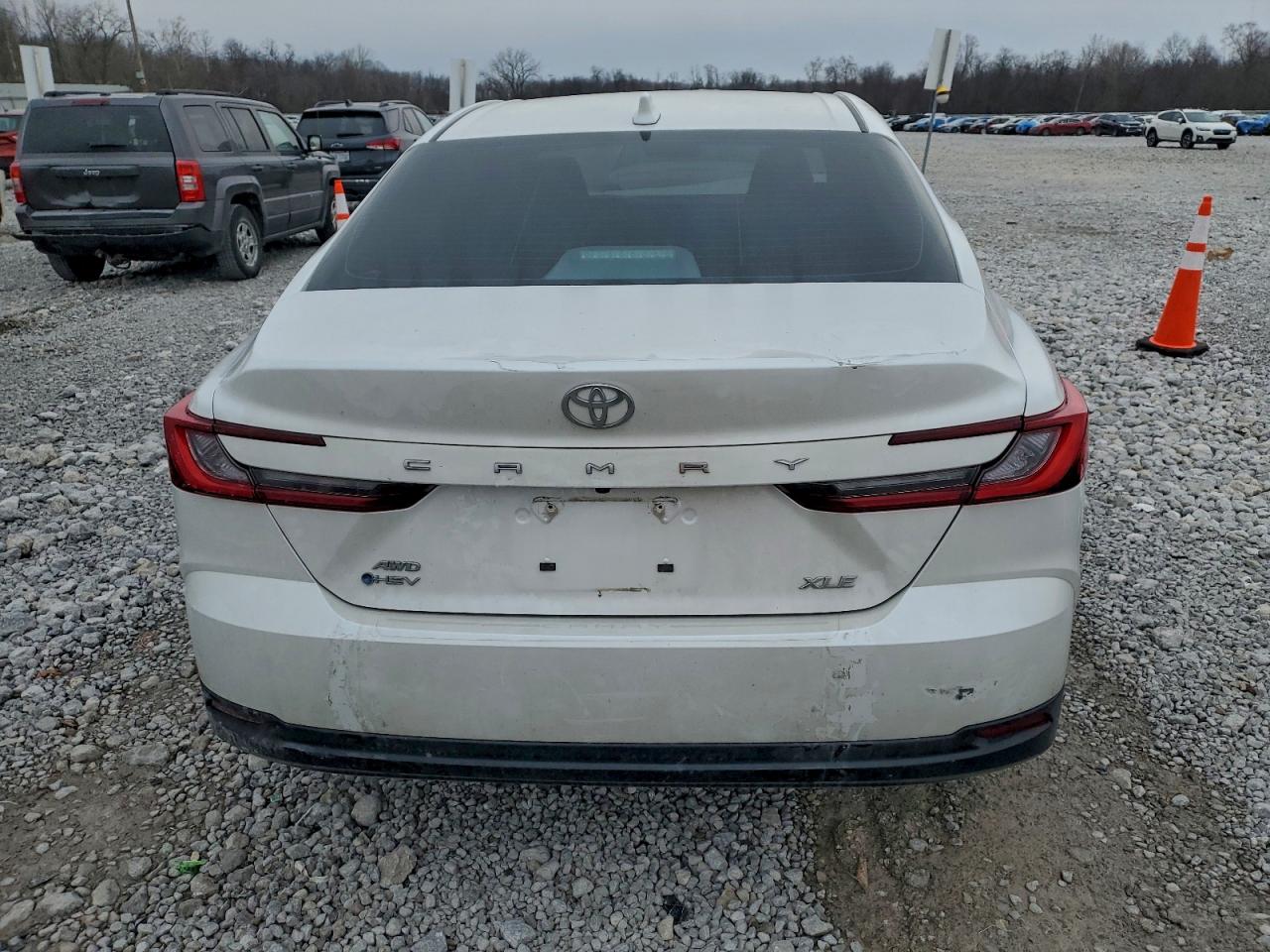 2025 TOYOTA CAMRY XSE photo 6