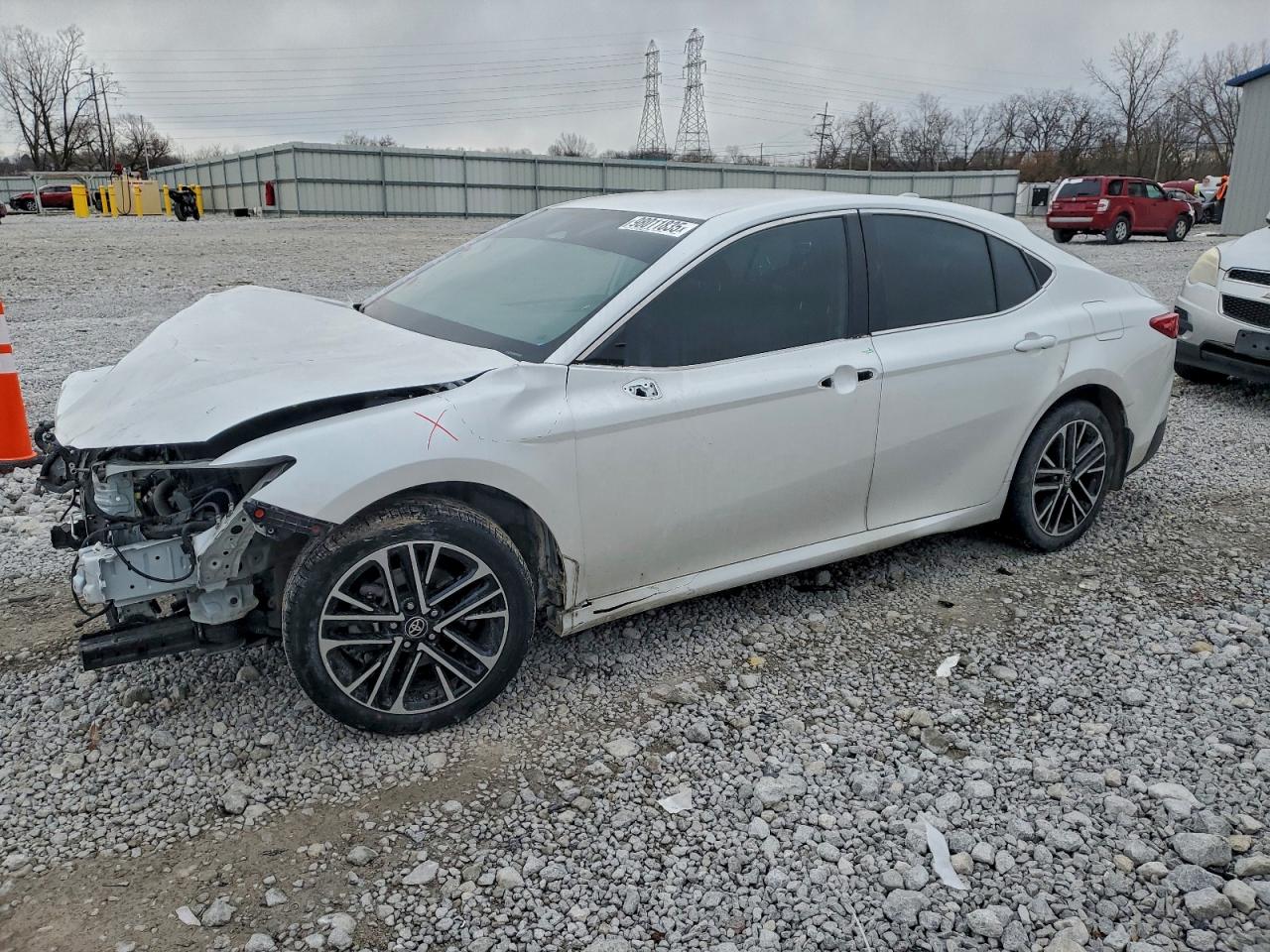 2025 TOYOTA CAMRY