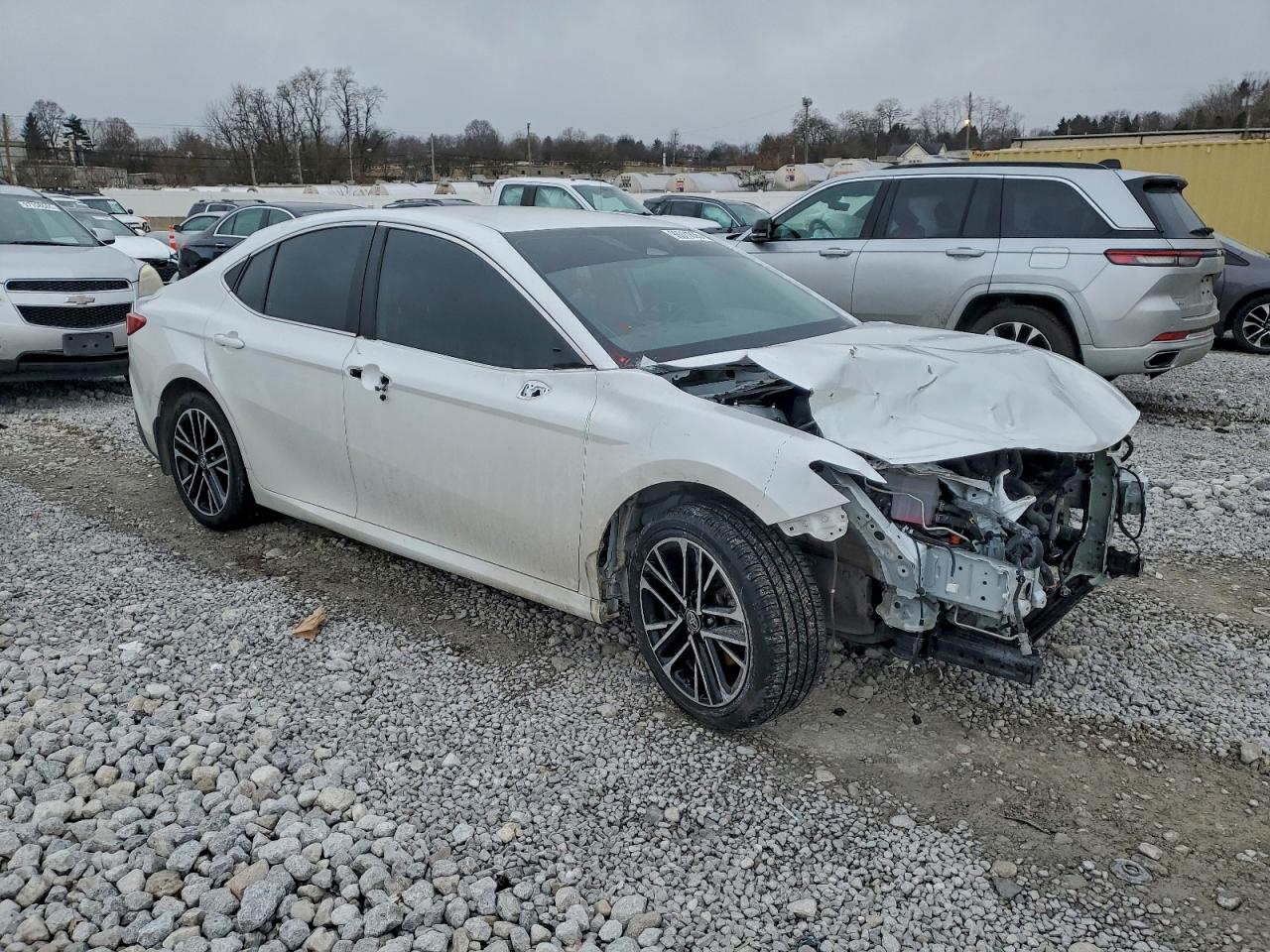 2025 TOYOTA CAMRY XSE photo 4