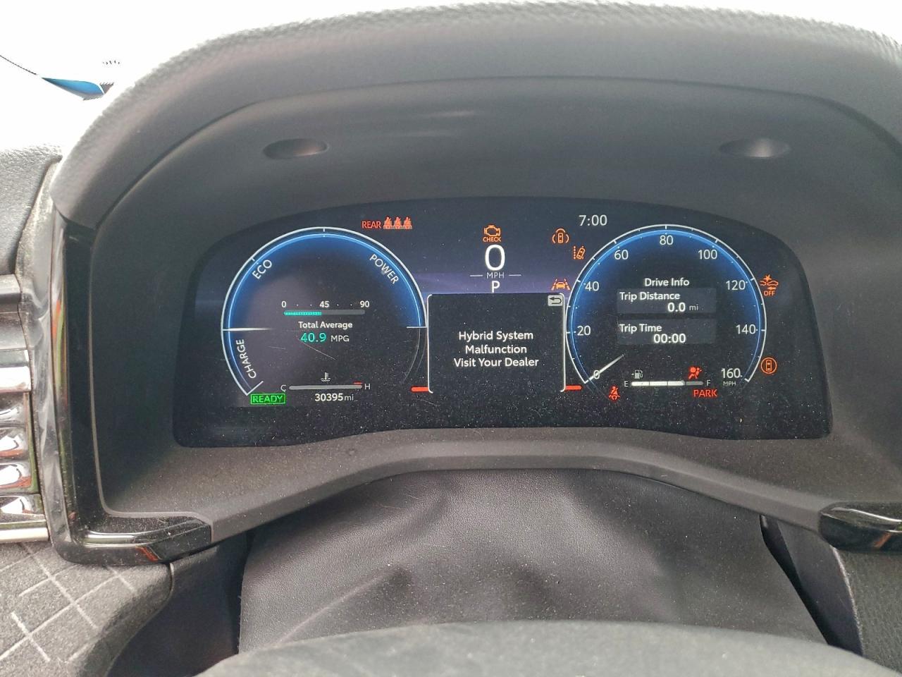 2025 TOYOTA CAMRY XSE photo 9