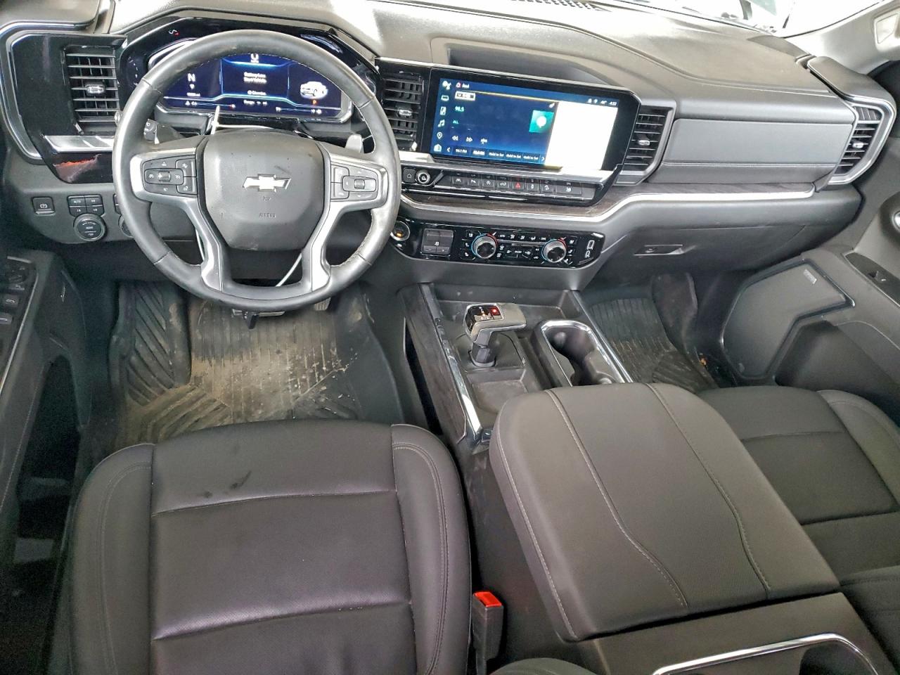 2025 CHEVROLET SILVERADO K1500 LTZ photo 15