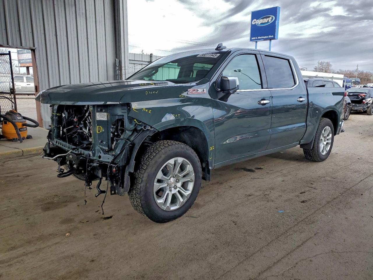 2025 CHEVROLET SILVERADO