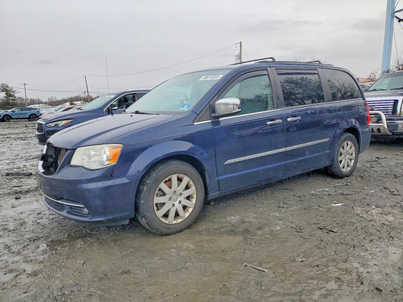 2012 CHRYSLER TOWN & COUNTRY