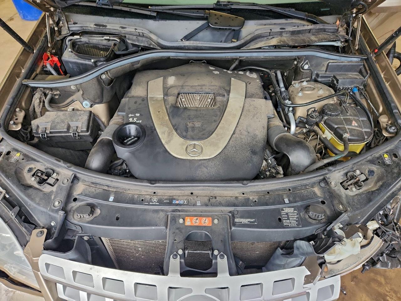 2010 MERCEDES-BENZ ML 550 4MATIC photo 12