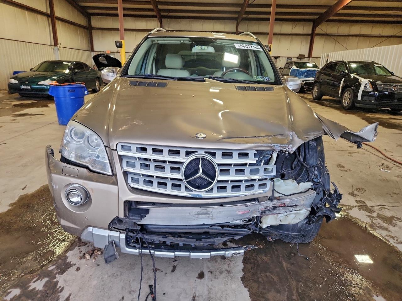 2010 MERCEDES-BENZ ML 550 4MATIC photo 5