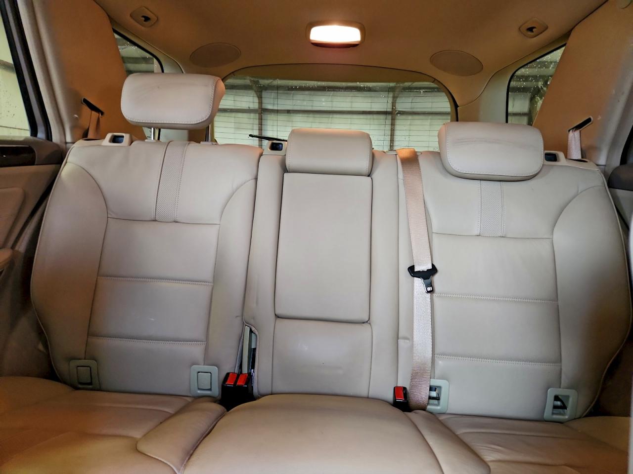 2010 MERCEDES-BENZ ML 550 4MATIC photo 10