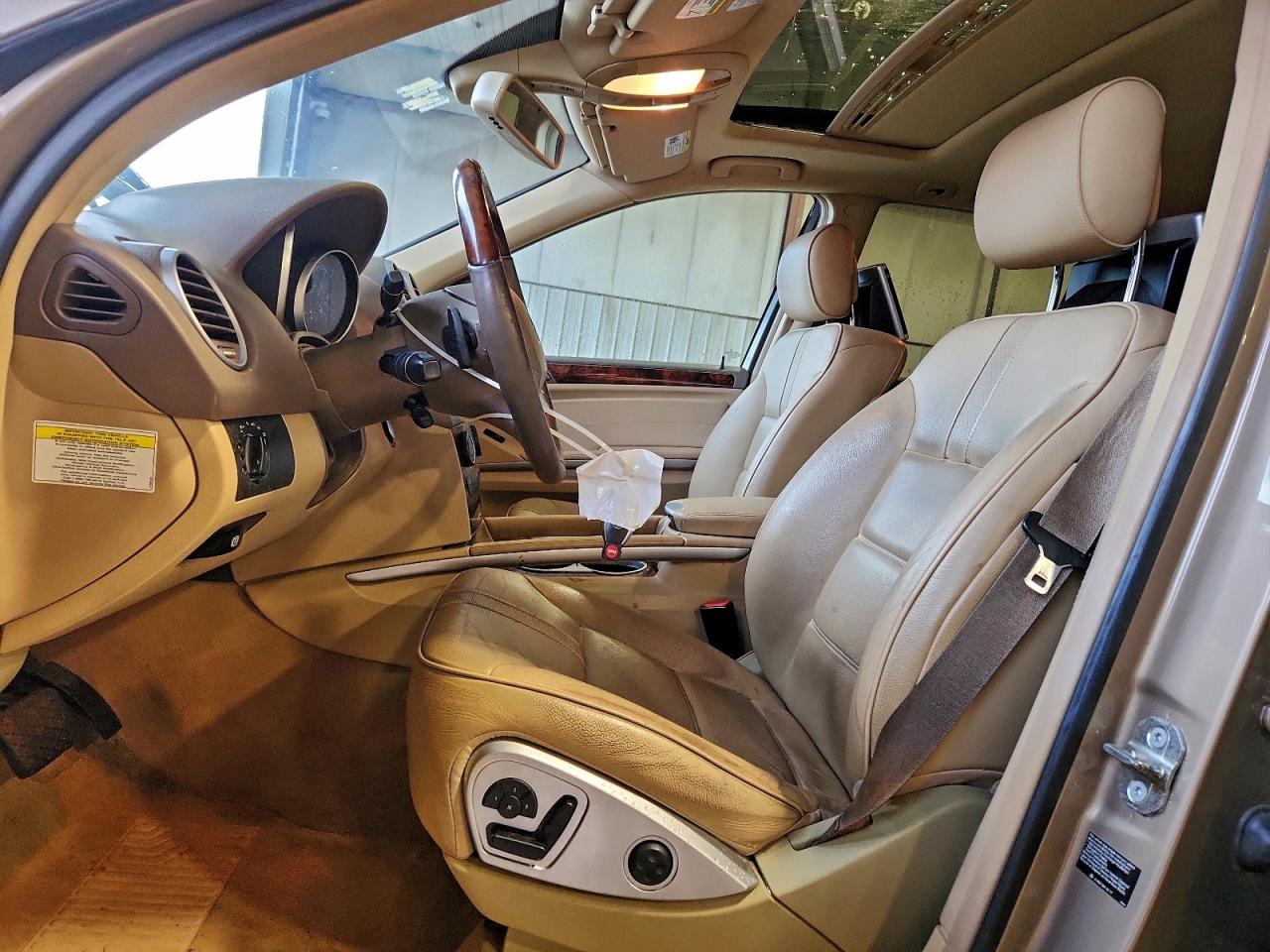 2010 MERCEDES-BENZ ML 550 4MATIC photo 7