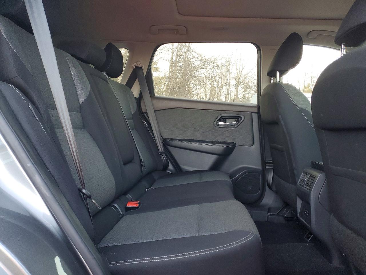 2021 NISSAN ROGUE SV photo 11