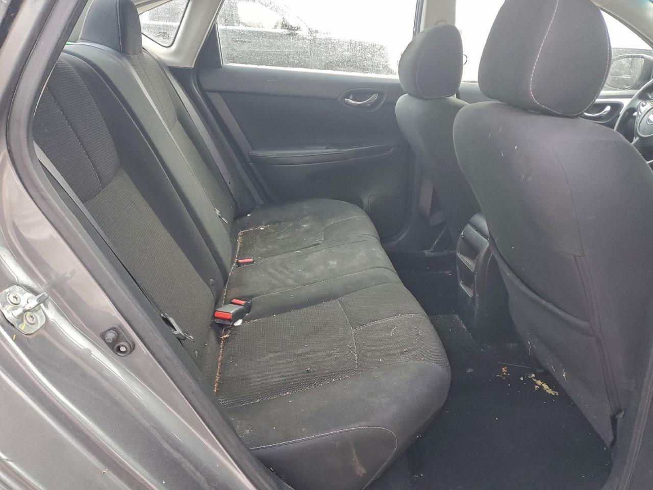2018 NISSAN SENTRA S photo 10