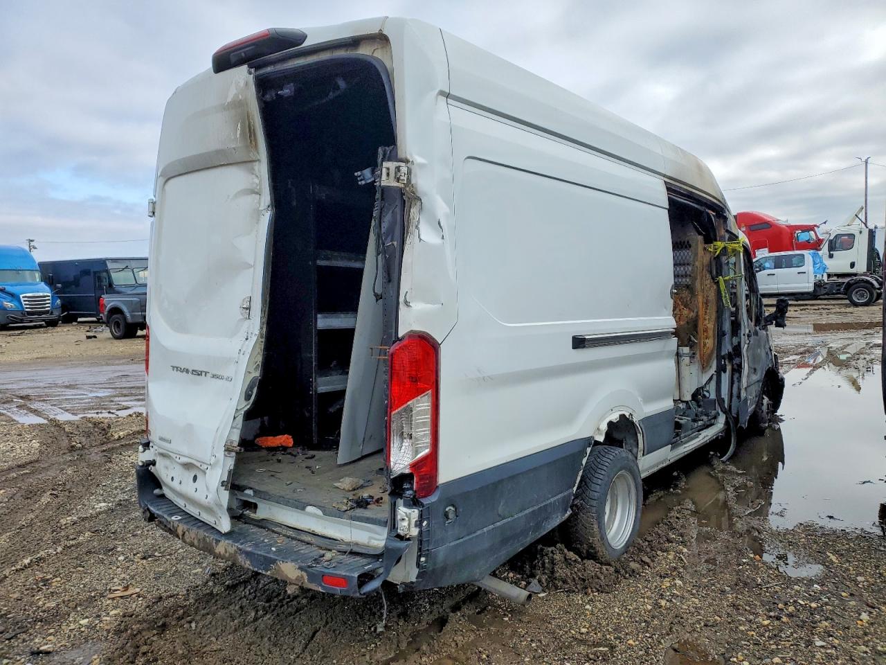 2020 FORD TRANSIT T-350 HD photo 3