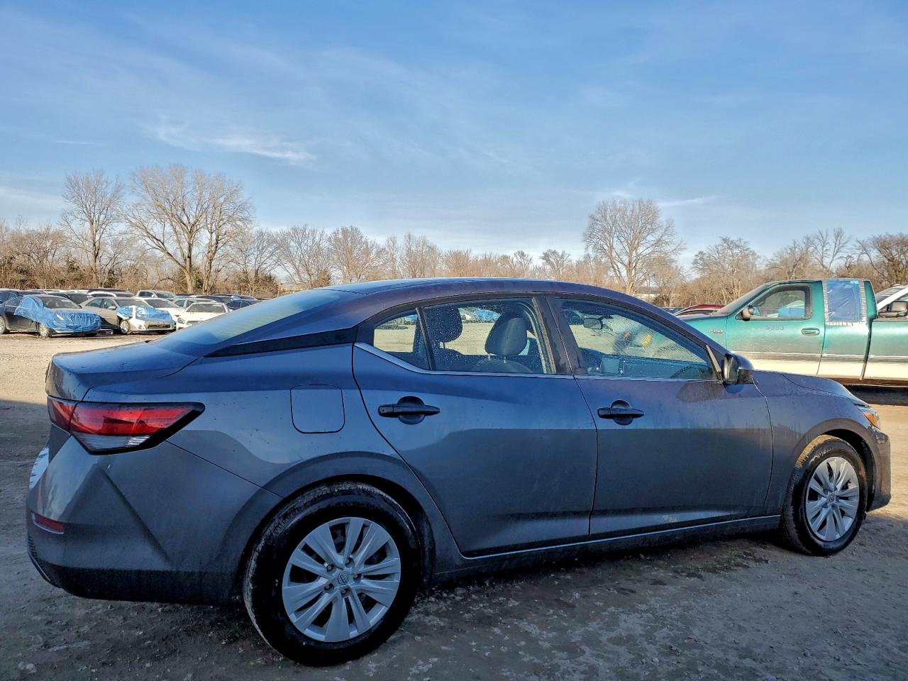 2025 NISSAN SENTRA S photo 3