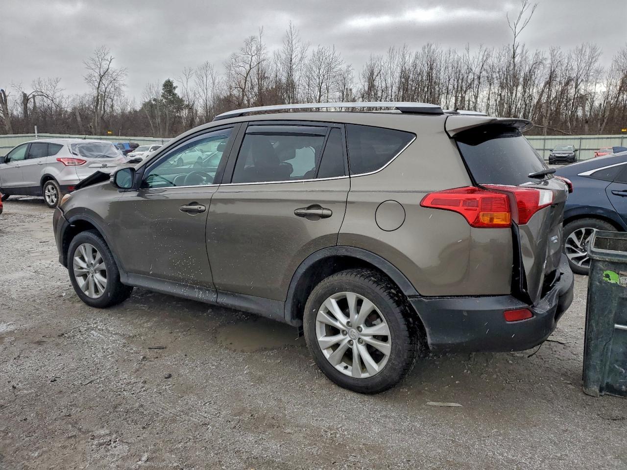 2014 TOYOTA RAV4 LIMITED photo 2