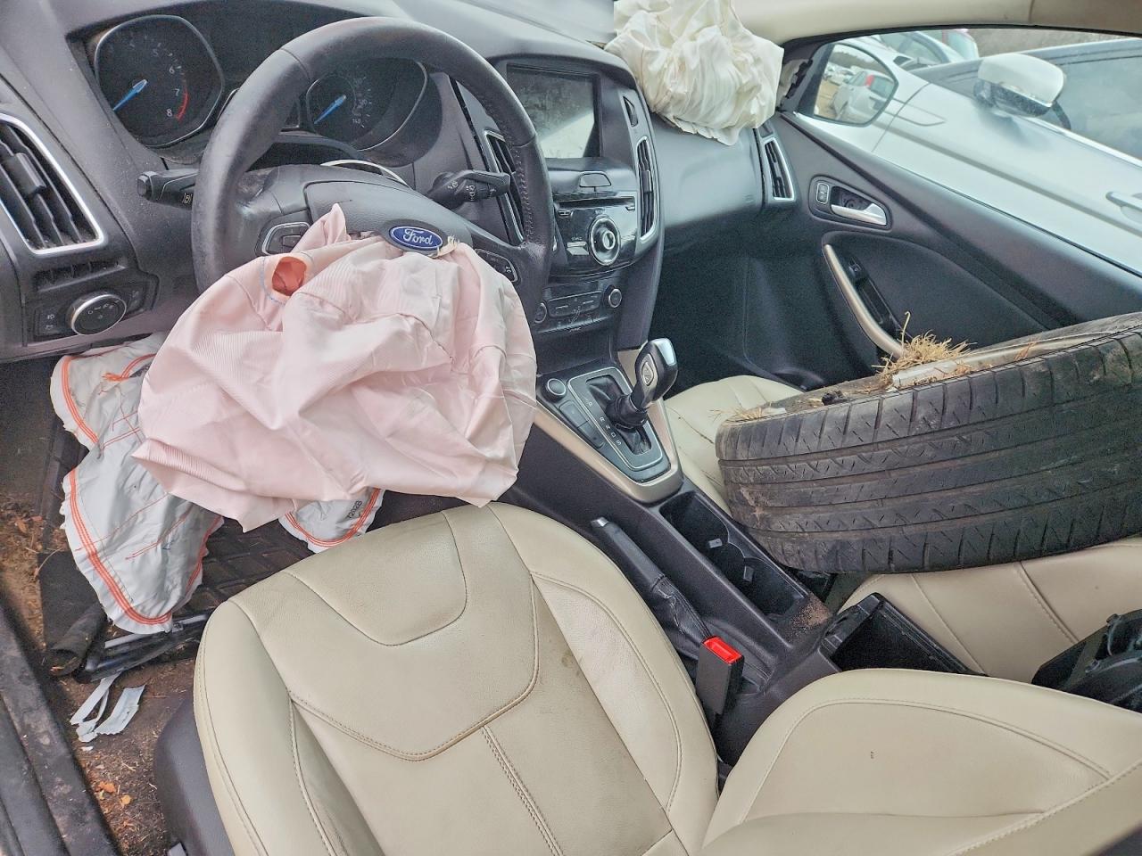 2018 FORD FOCUS TITANIUM photo 8