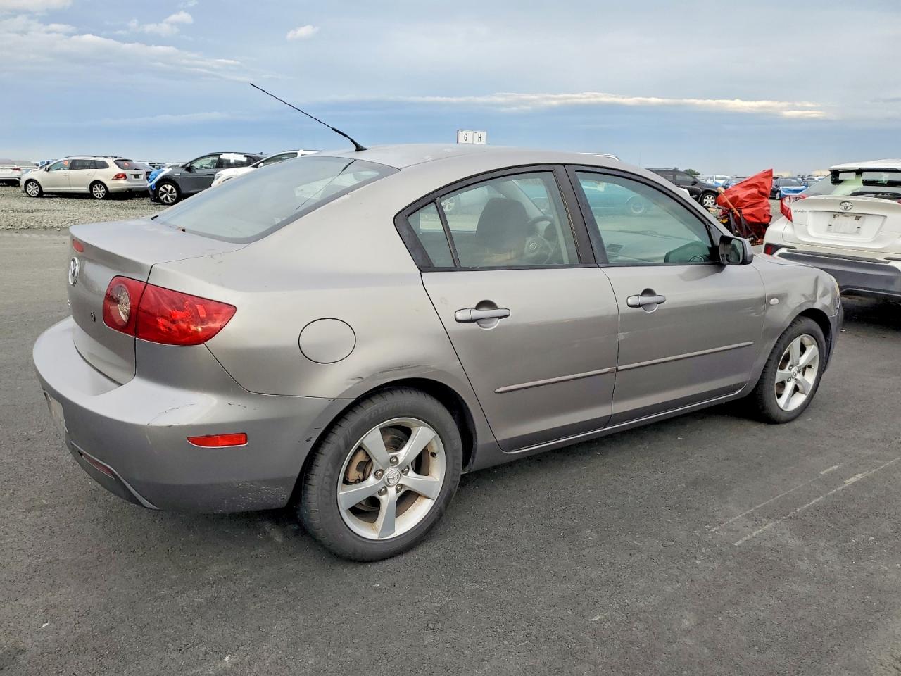 2006 MAZDA 3 I photo 3