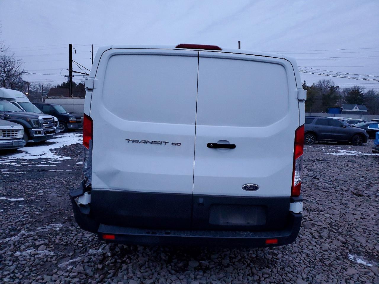 2020 FORD TRANSIT T-150 photo 6