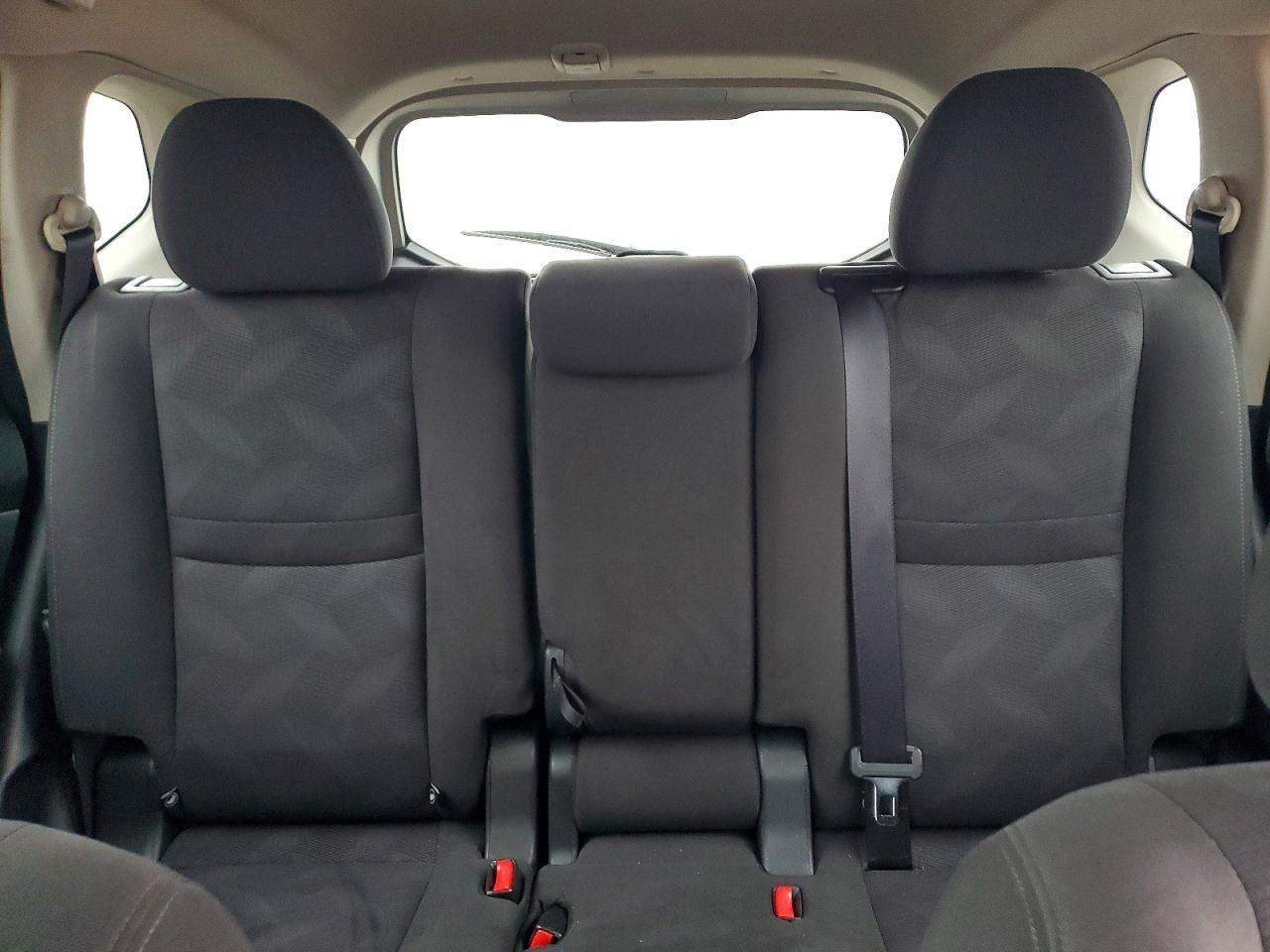 2016 NISSAN ROGUE S photo 10