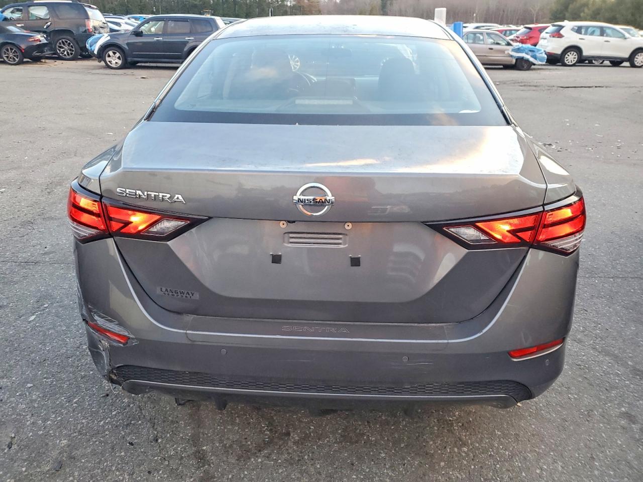 2022 NISSAN SENTRA S photo 6