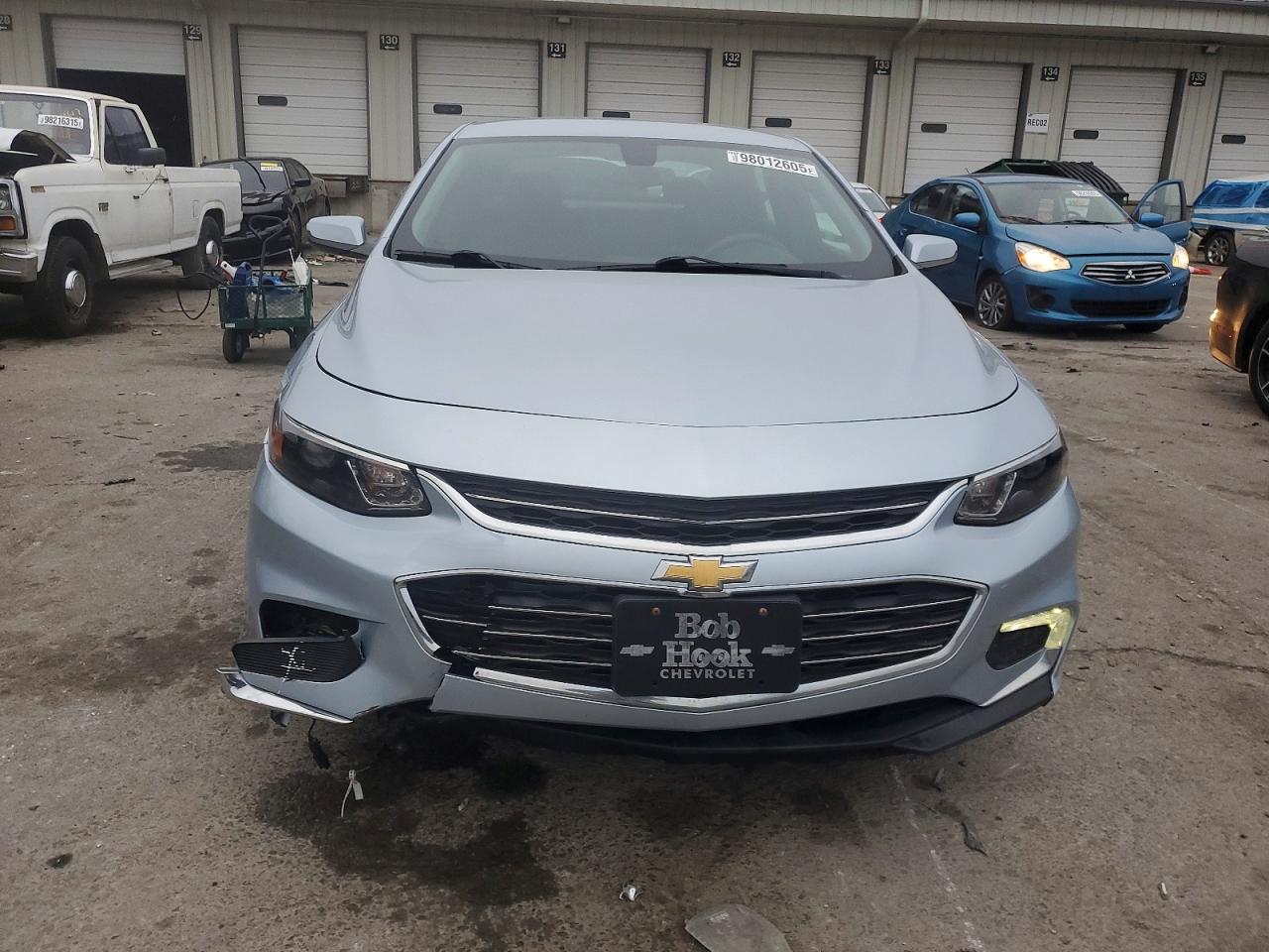 2018 CHEVROLET MALIBU LT photo 5