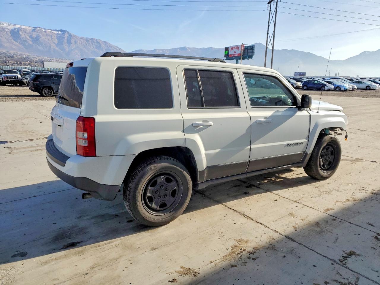 2014 JEEP PATRIOT SPORT photo 3