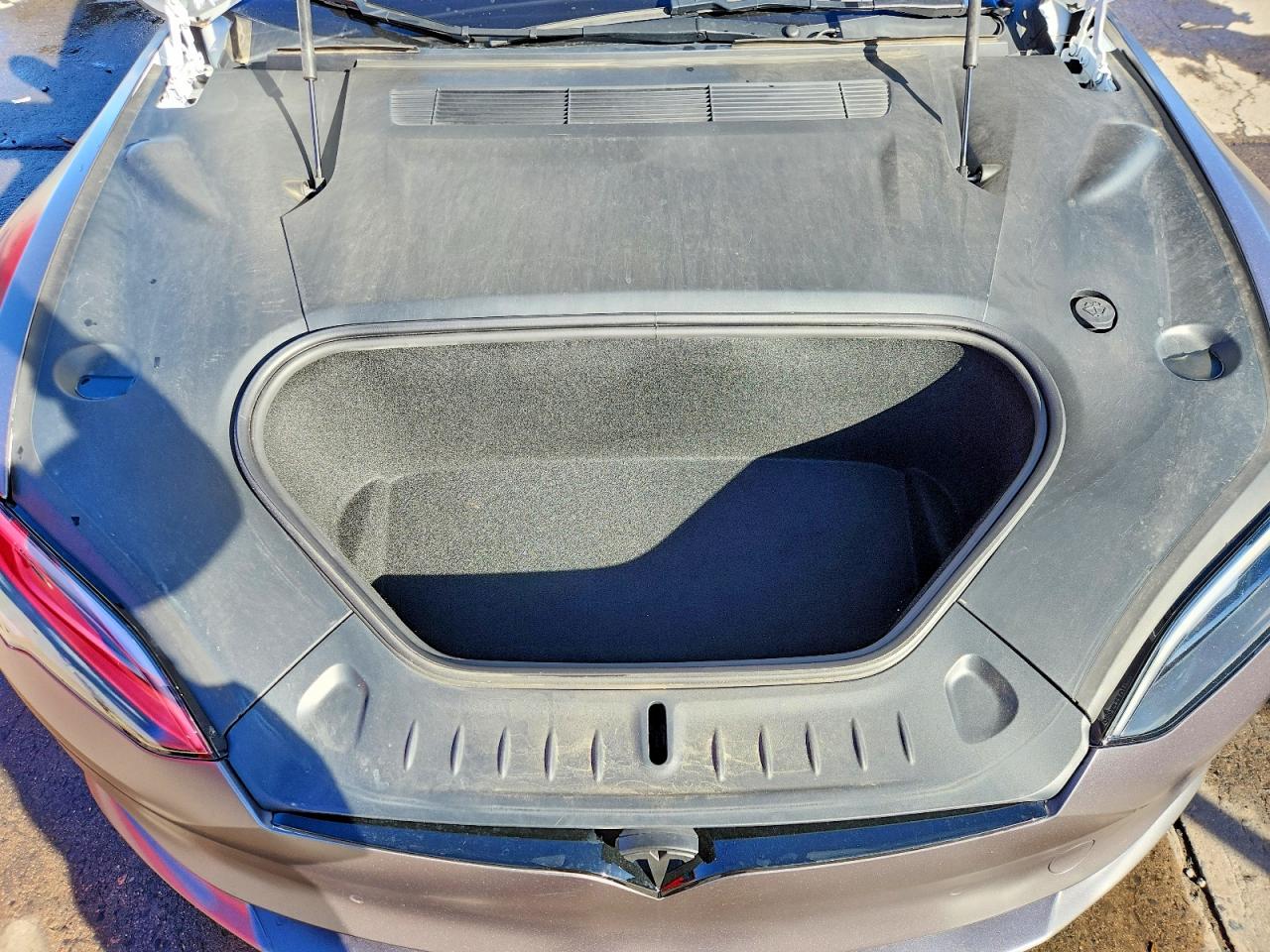 2022 TESLA MODEL S photo 11