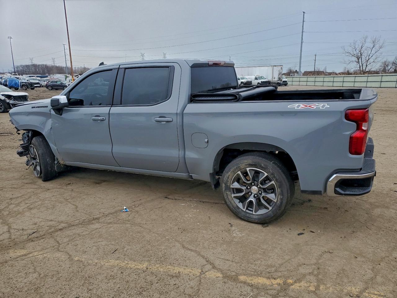 2024 CHEVROLET SILVERADO K1500 LT-L photo 2