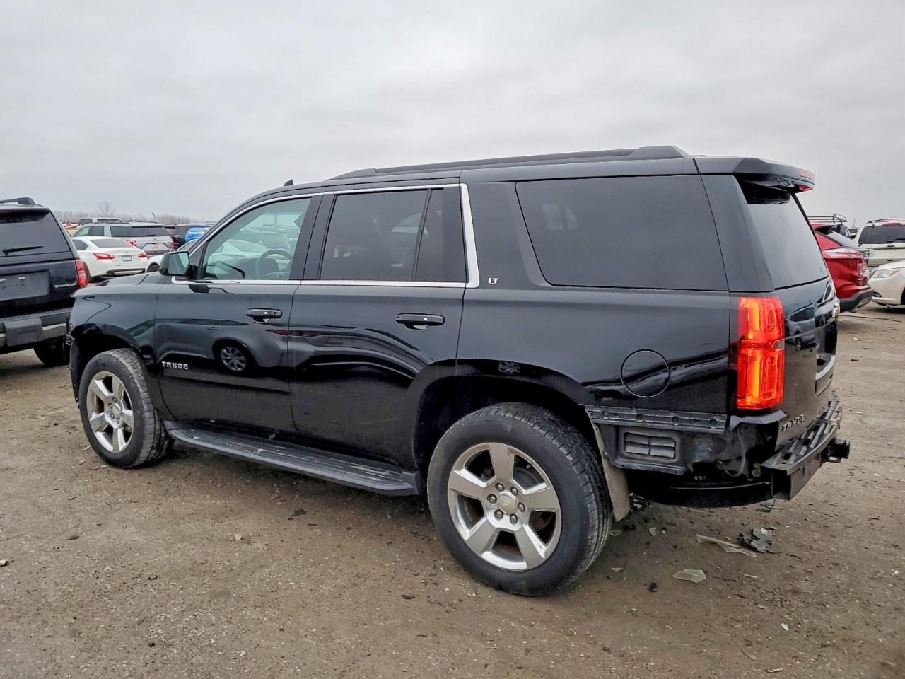 2016 CHEVROLET TAHOE K1500 LT photo 2