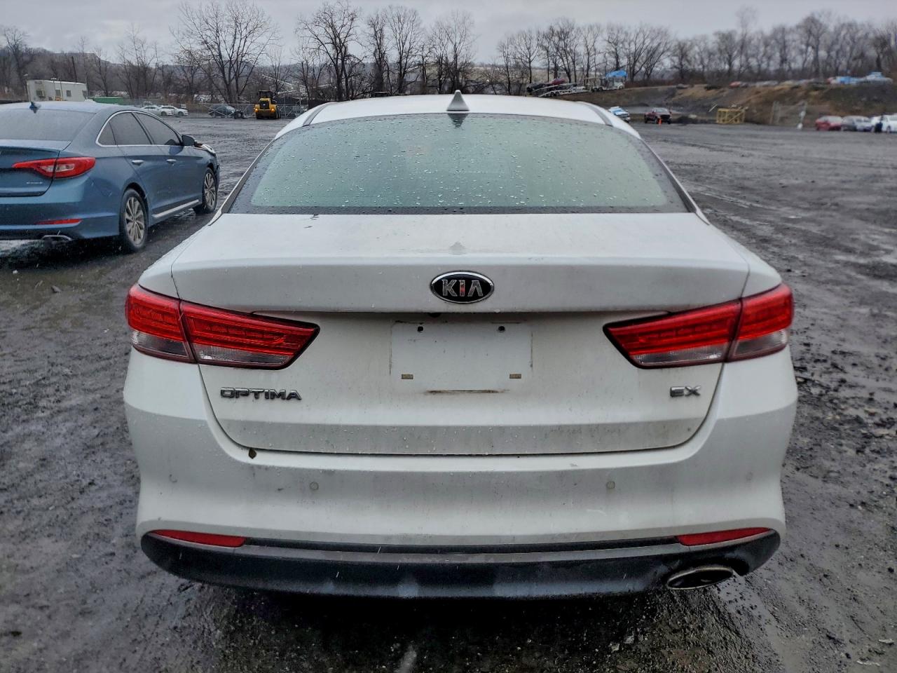 2018 KIA OPTIMA EX photo 6