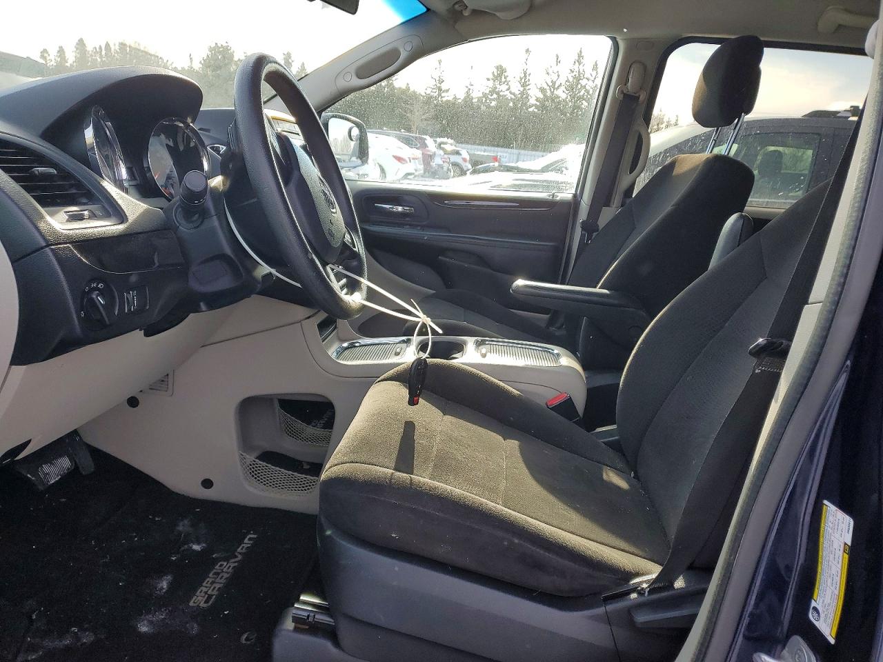 2013 DODGE GRAND CARAVAN SE photo 7