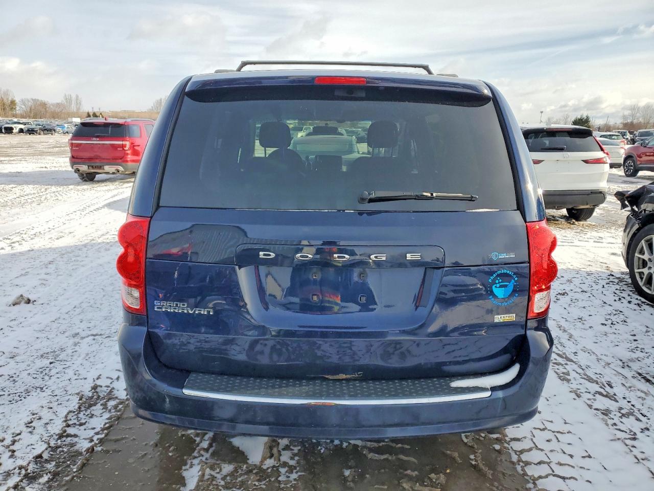 2013 DODGE GRAND CARAVAN SE photo 6