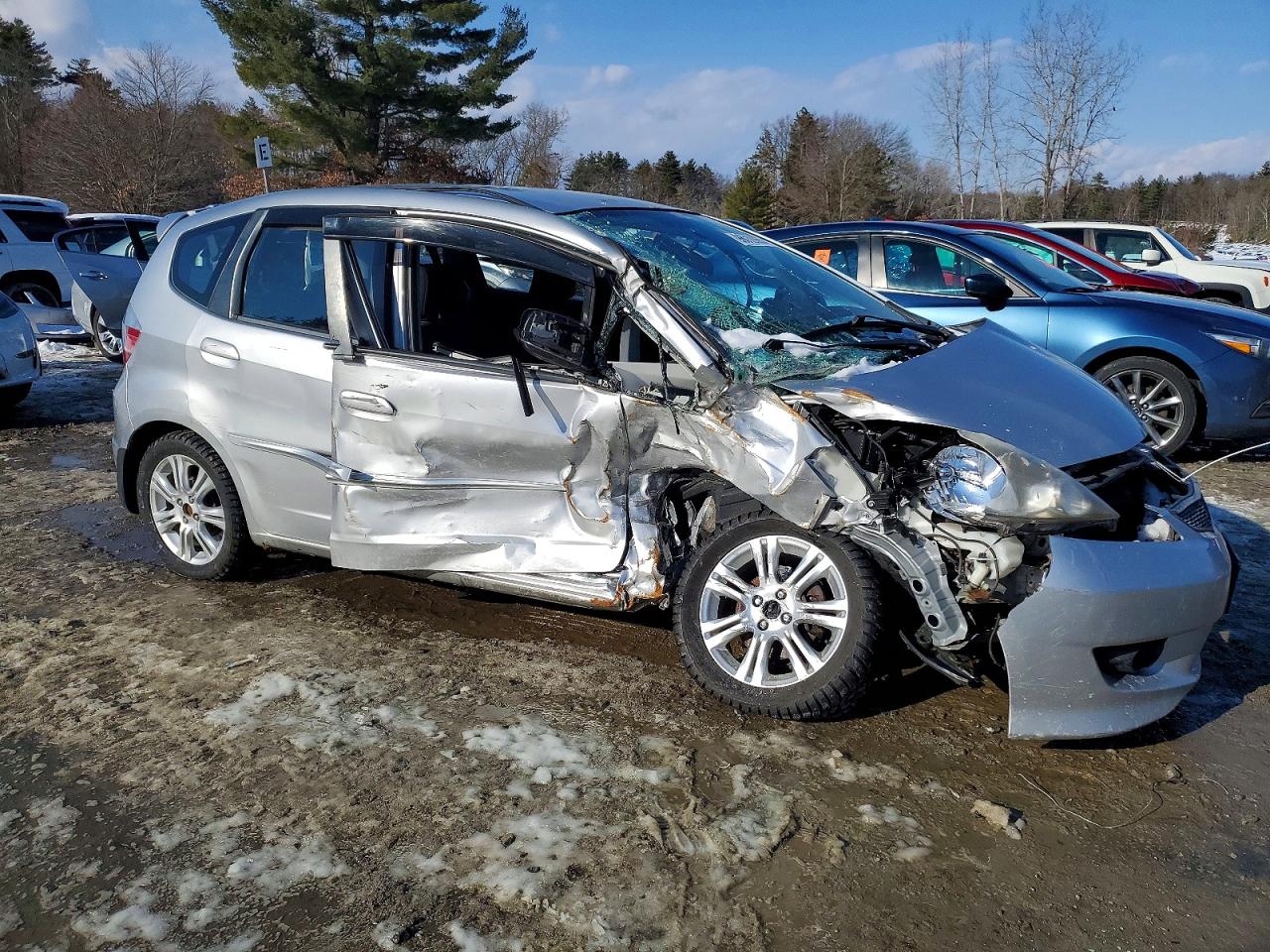 2011 HONDA FIT SPORT photo 4