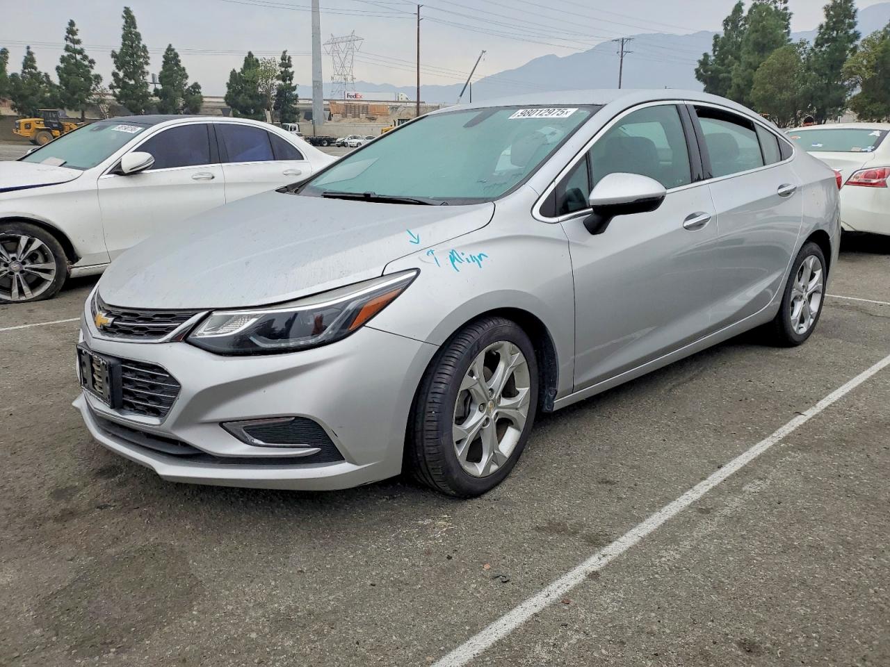 2017 CHEVROLET CRUZE