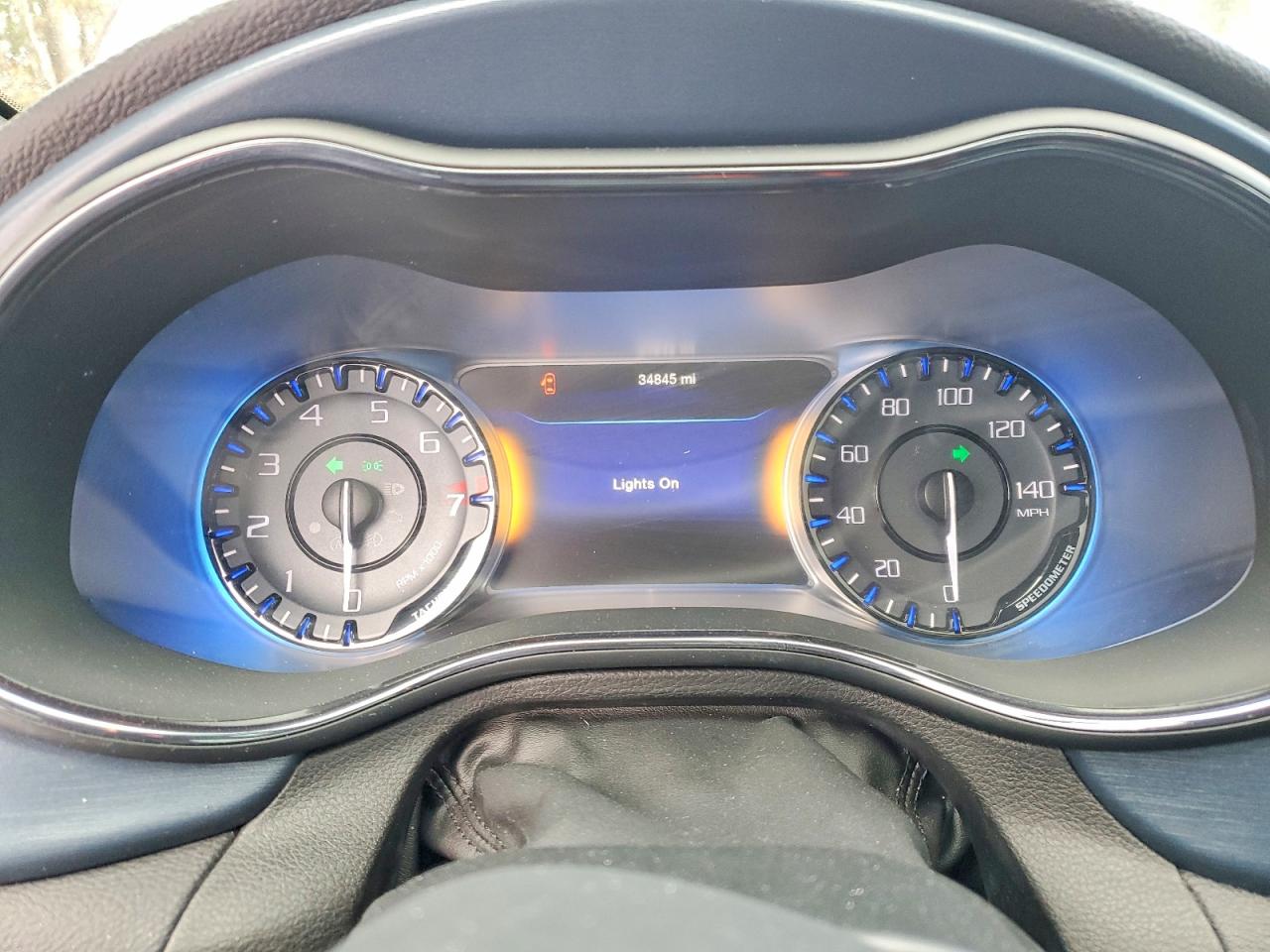 2015 CHRYSLER 200 S photo 9