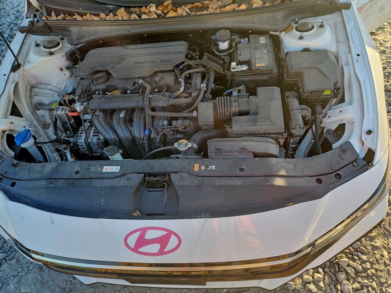 2024 HYUNDAI ELANTRA SEL photo 11