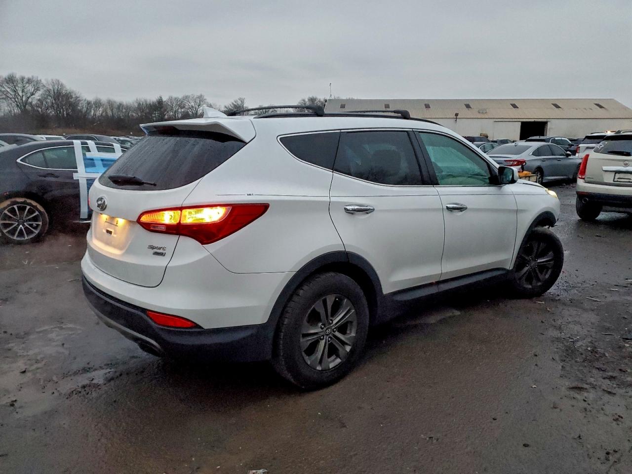 2015 HYUNDAI SANTA FE SPORT photo 3