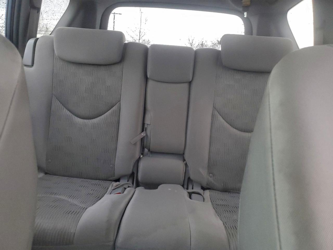 2010 TOYOTA RAV4 photo 10