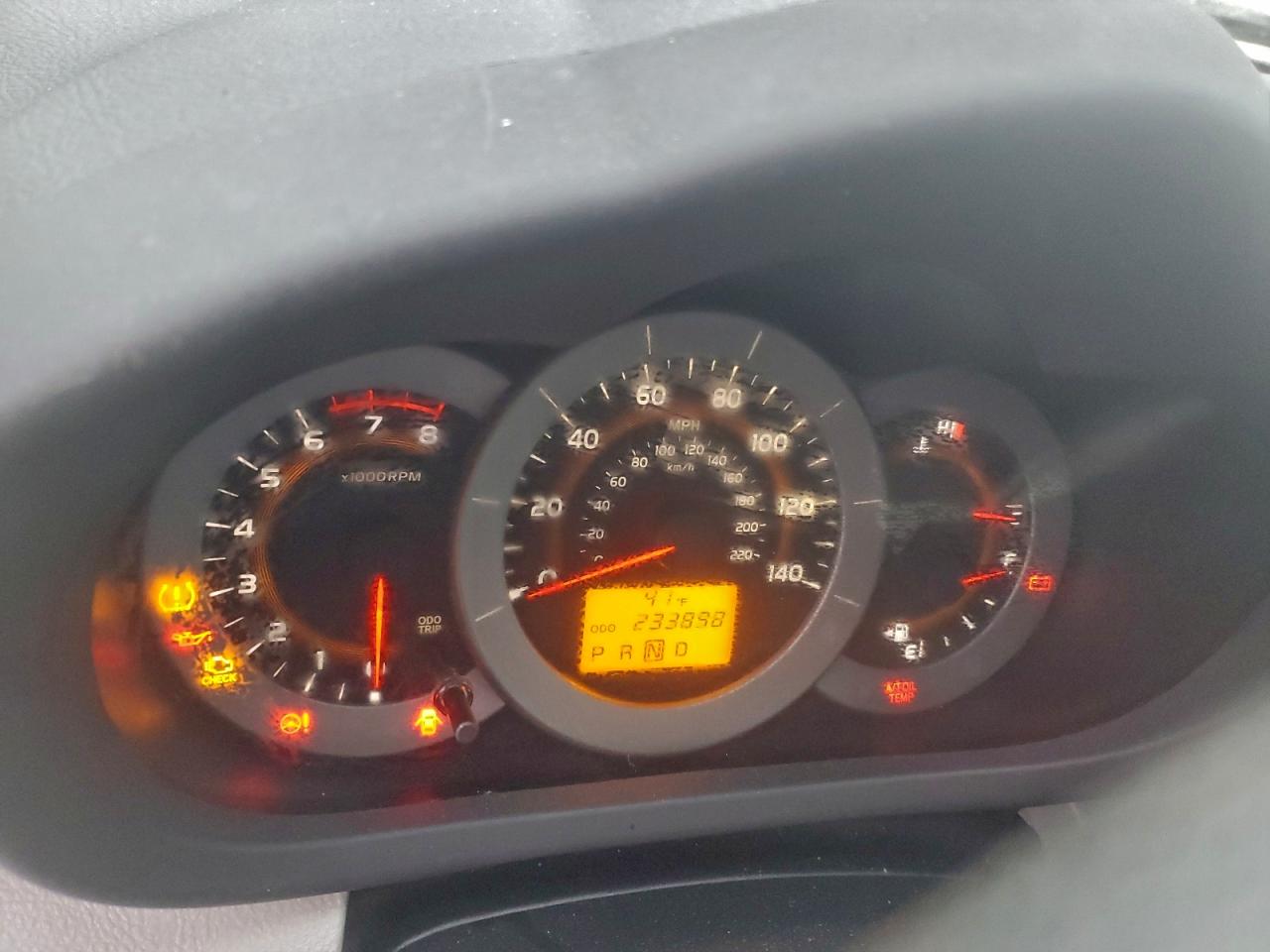 2010 TOYOTA RAV4 photo 9