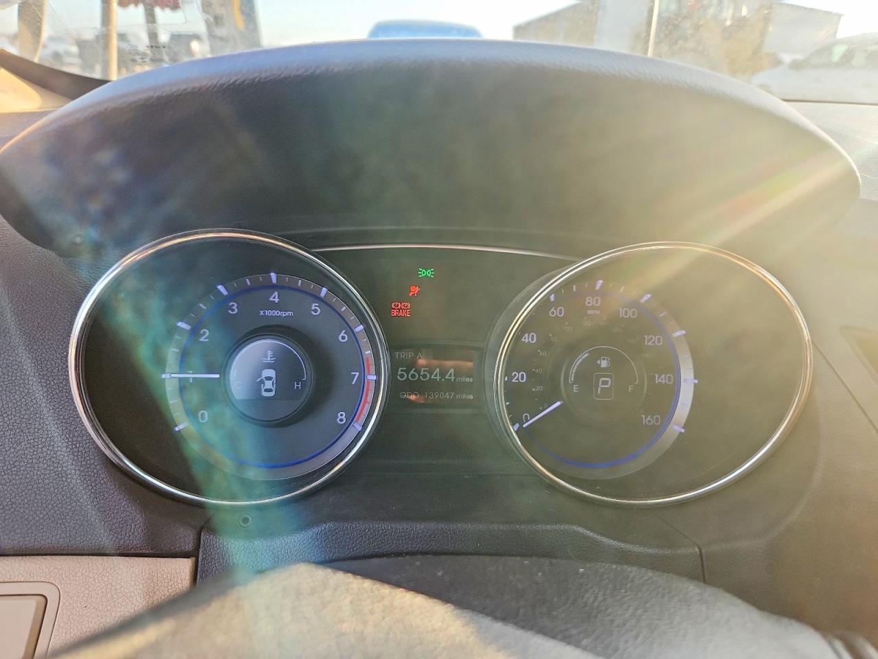 2011 HYUNDAI SONATA GLS photo 9