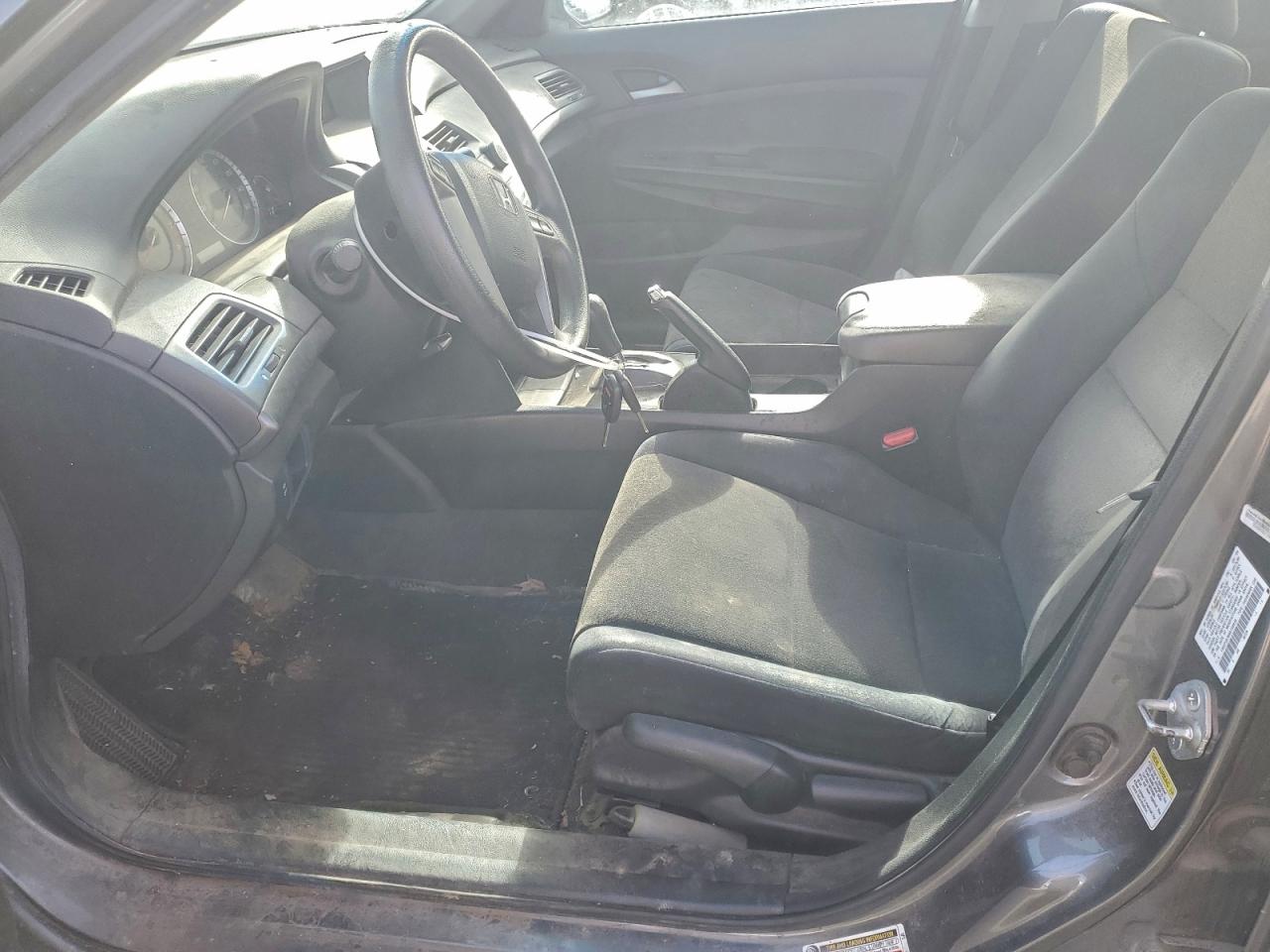 2009 HONDA ACCORD LX photo 7