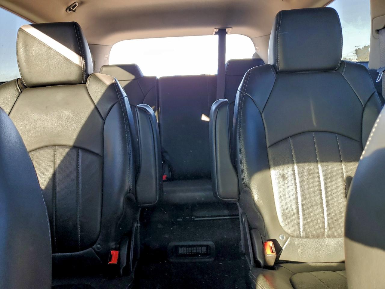 2015 BUICK ENCLAVE photo 10