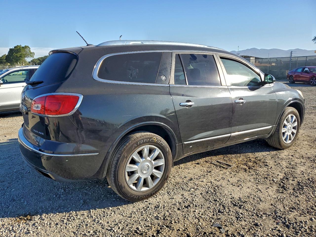 2015 BUICK ENCLAVE photo 3