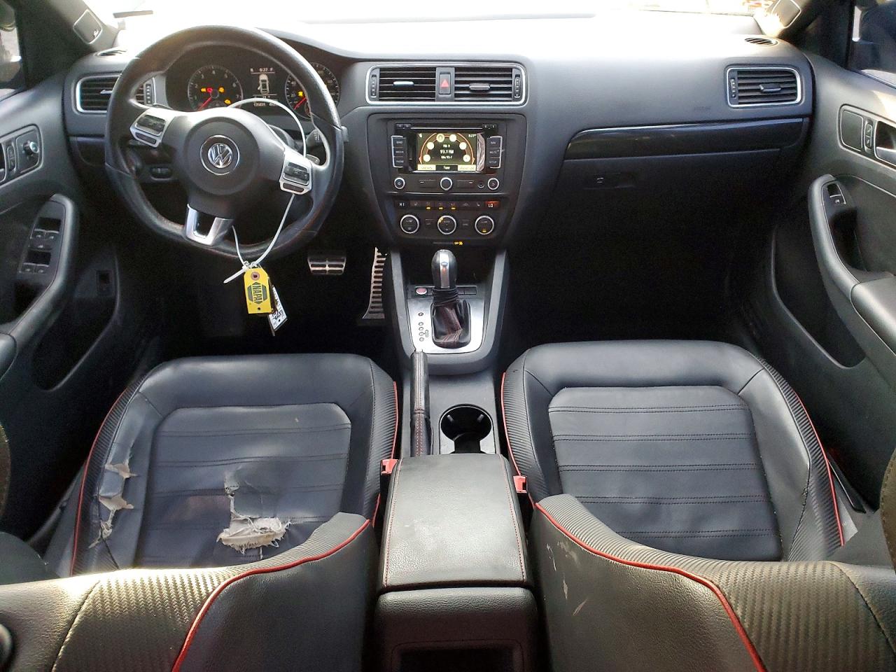 2014 VOLKSWAGEN JETTA GLI photo 8