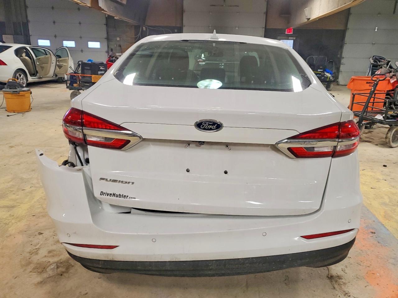 2020 FORD FUSION SE photo 6
