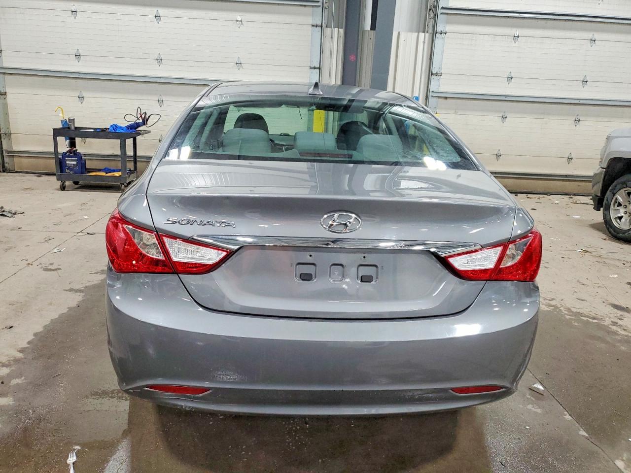 2011 HYUNDAI SONATA GLS photo 6