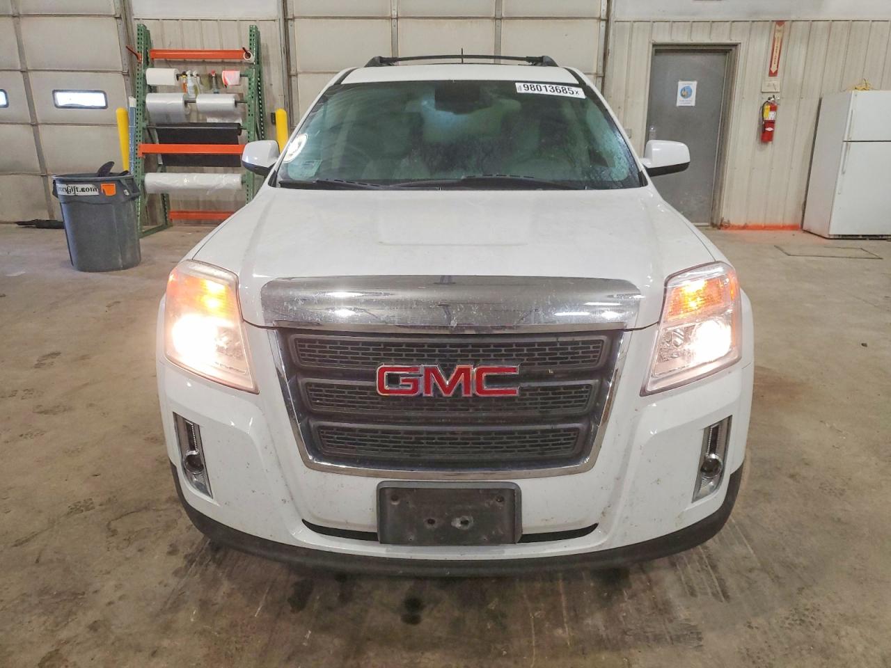 2015 GMC TERRAIN SLT photo 5