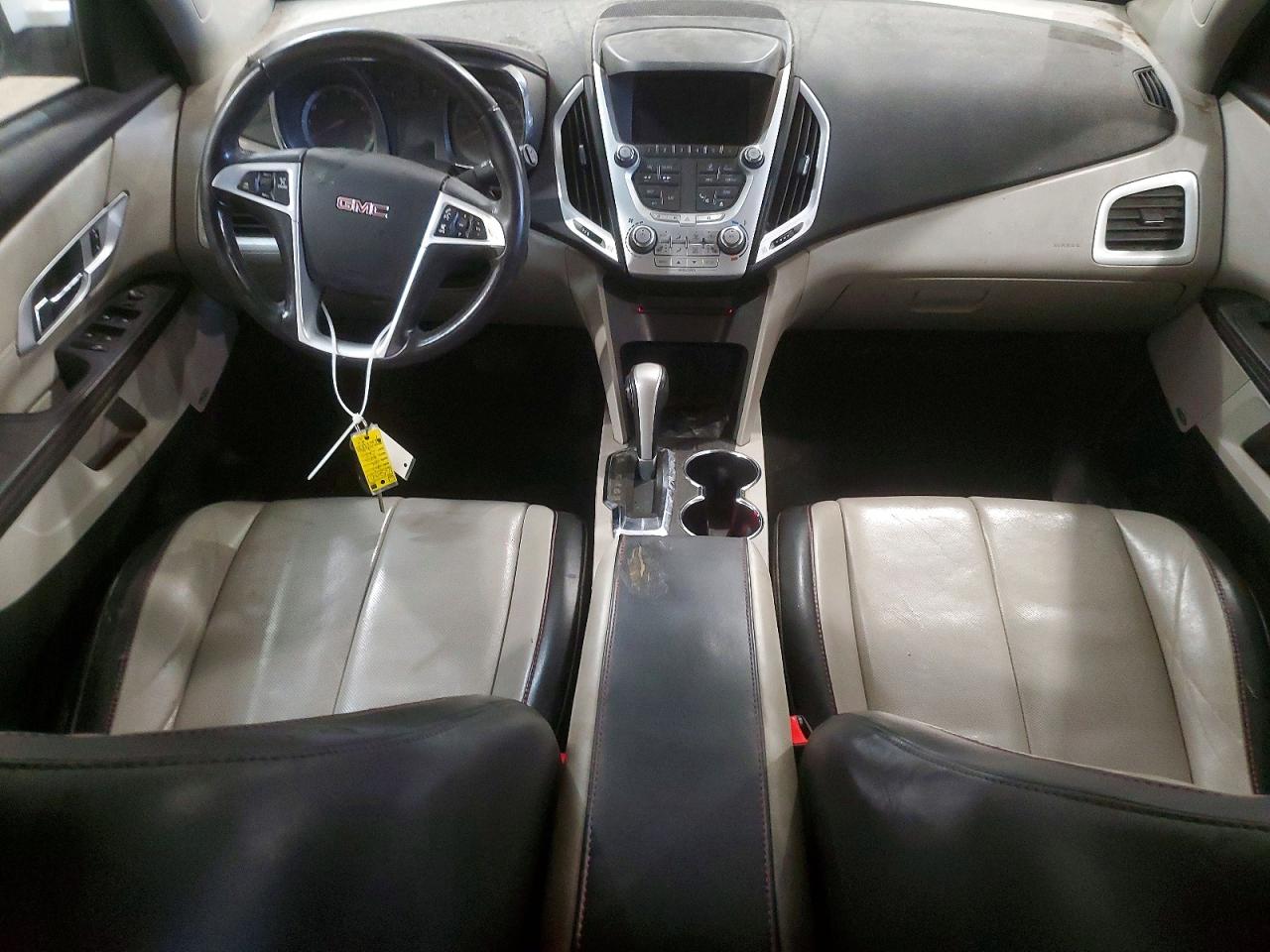 2015 GMC TERRAIN SLT photo 8